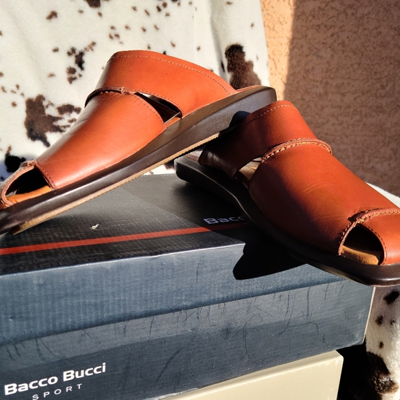 Bacco Bucci Mens Sandals 